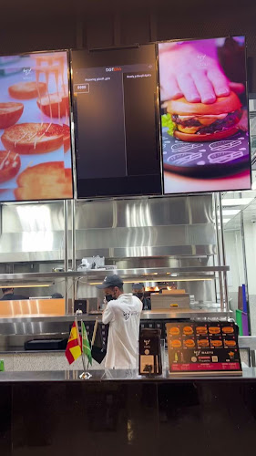 Opinii despre Rosalia Burger B4 روزاليا برجر în الرياض - الضيافة