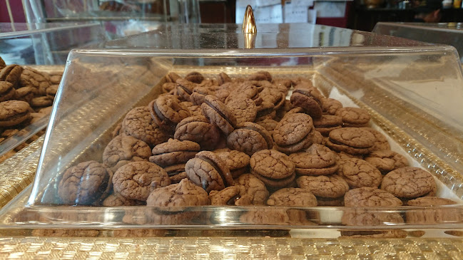 الكيك الذهبي - الضيافة