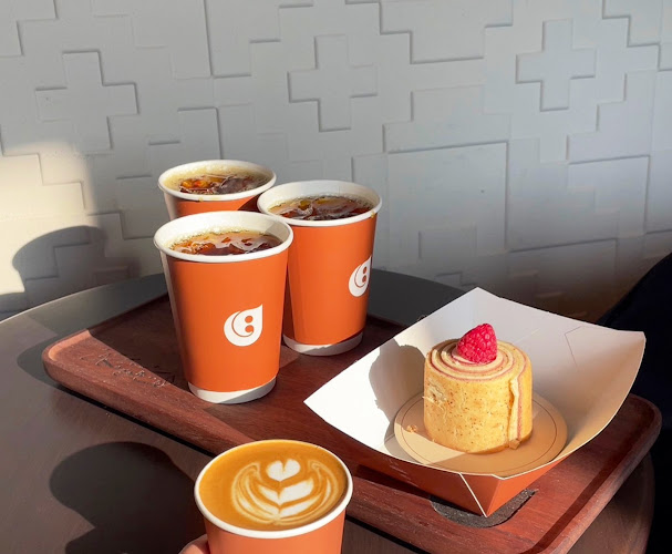 Qaf Coffee Roasters - محمصة ومقهى قاف