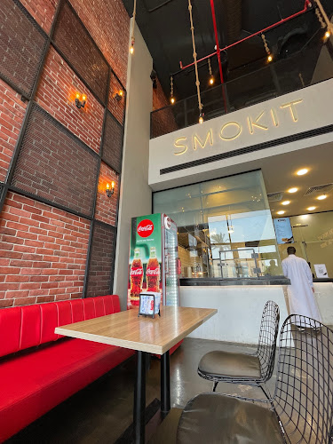 Opinii despre SMOKIT | سموكيت în الدمام - الضيافة