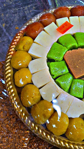 شهاب بدره للحلويات البلدي العزيزية