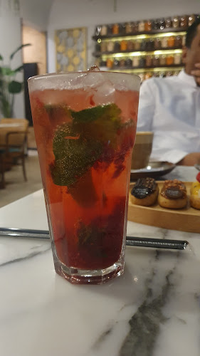 لإكلير دي جيني - جدة