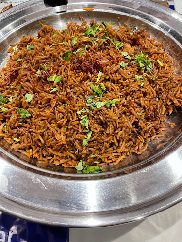 Opinii despre ميدار الرياض للأكلات البحرية الخليجية în الرياض - الضيافة