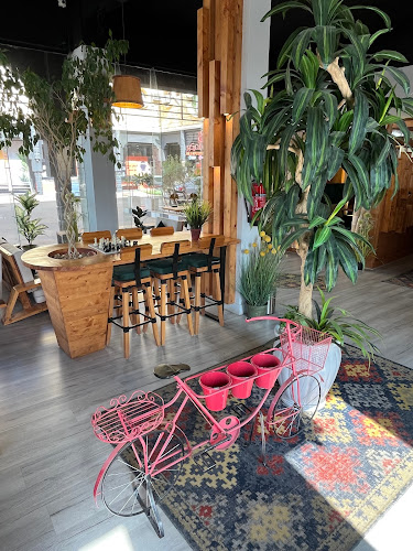 Opinii despre رتل كافيه în بريدة - الضيافة