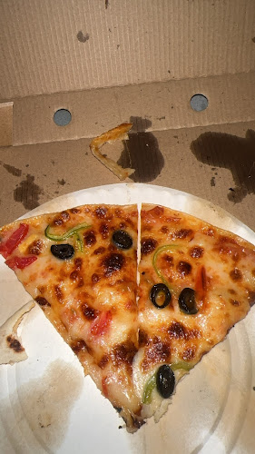 مطعم شاورما حار بارد - نجران