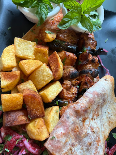 زيتونة باي - الضيافة