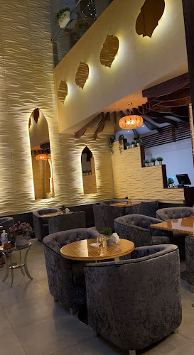 Comentarii opinii despre Oasis Cafe & Lounge