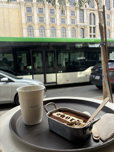 تشيريه كافيه - الضيافة