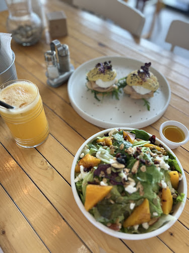 Abdul Maqsud Khojah, AR Rawdah, skywalk, جدة 23435