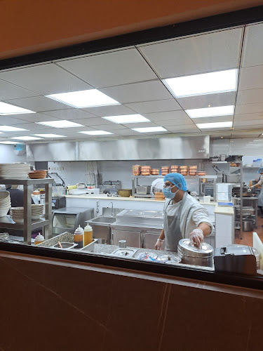 مطعم بهارات - الضيافة