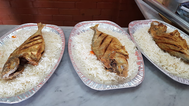 اويامال للأسماك الطازجة - الضيافة