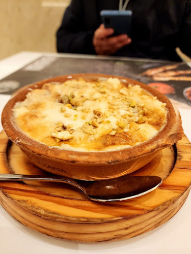 مطعم بهارات - الضيافة