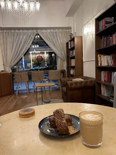 إحكي لي - جدة