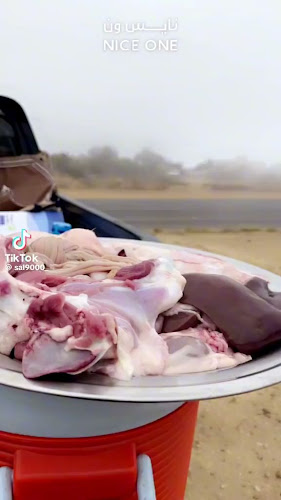 بروست ديلوكس تشكن - الضيافة