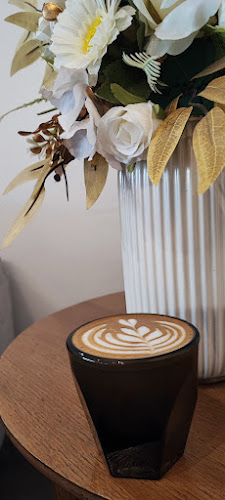 Opinii despre واحد جرام كافيه în تبوك - الضيافة