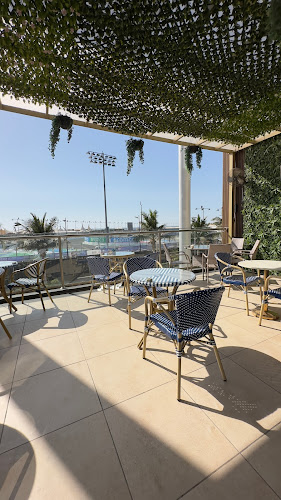 Comentarii opinii despre فيو الكورنيش (مطعم & كافيه)