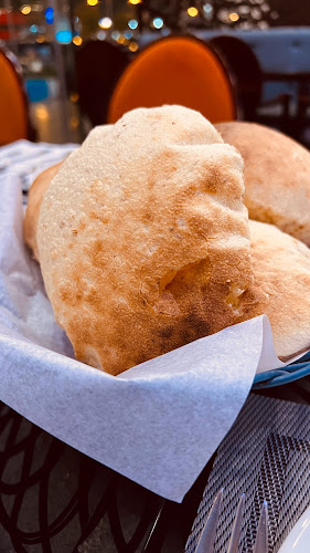 مطعم شواطئ - الضيافة