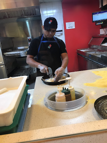 دومينوز بيتزا - الرياض