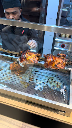 H5F7+PQG، احمد السليمان التركيه، الروضة، جدة 23434