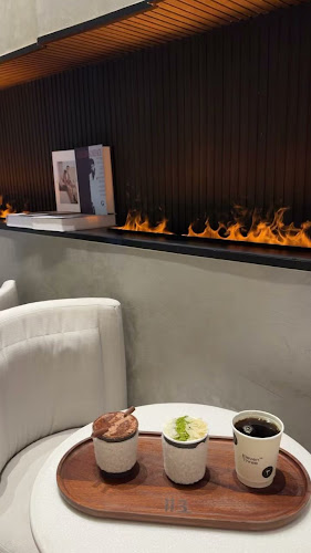 Comentarii opinii despre Eleven Three | 11 3