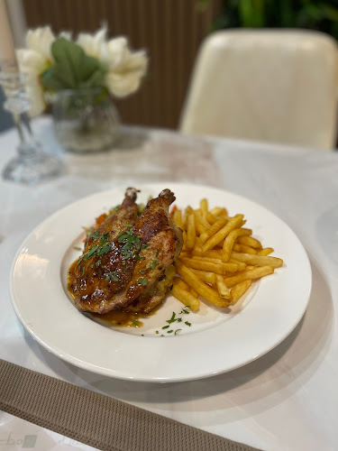 Comentarii opinii despre مطعم آياء