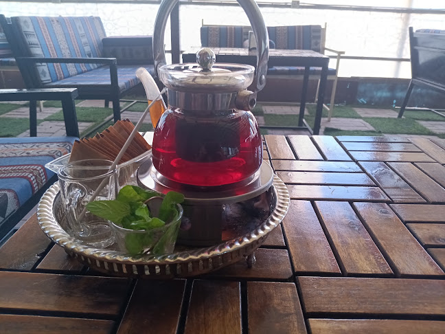 Opinii despre مقهى الفرسان الراقي în الهفوف‎ - الضيافة