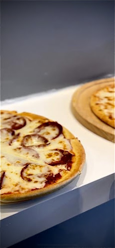 Comentarii opinii despre مطعم ومعجنات ماما خباز