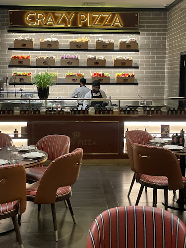 كريزي بيتزا - الضيافة