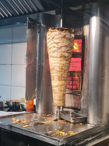 مطعم اليخت الشامي - الرياض