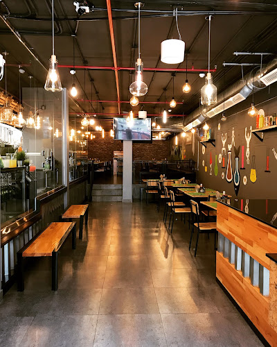 الزهراء، 3654 Helmi Kutbi Street، جدة