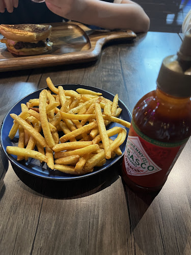 Comentarii opinii despre Steak it