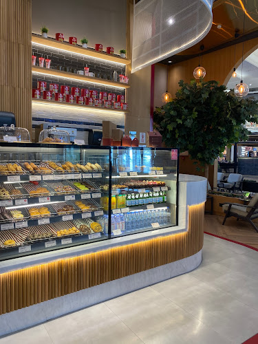 تيم هورتونز