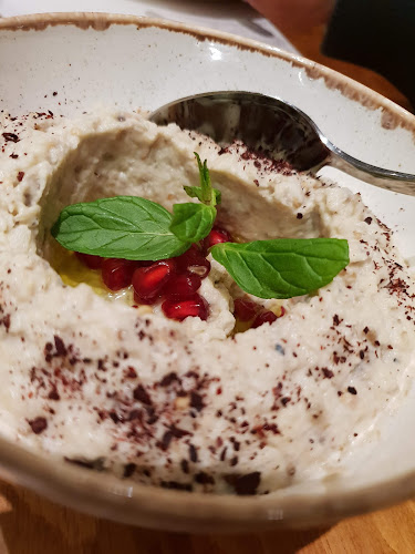 غوديز - الضيافة