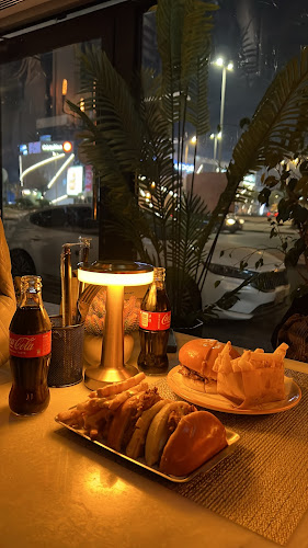 Opinii despre هاف باوند în الدمام - الضيافة