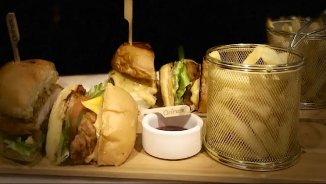 كوفي ولاونج ياني