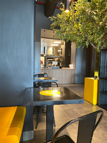 ريل برجر - الضيافة