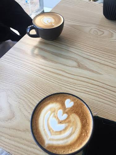 كورال كافيه ( قهوة ومعسل )