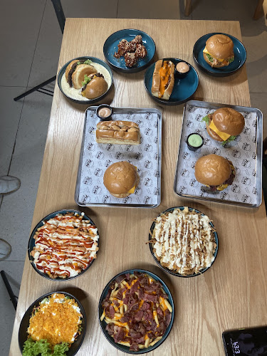 Comentarii opinii despre بلان زد برجر PLAN Z BURGER