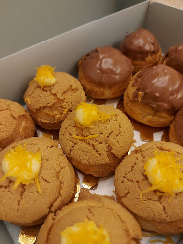 امالفي بيكري - الضيافة