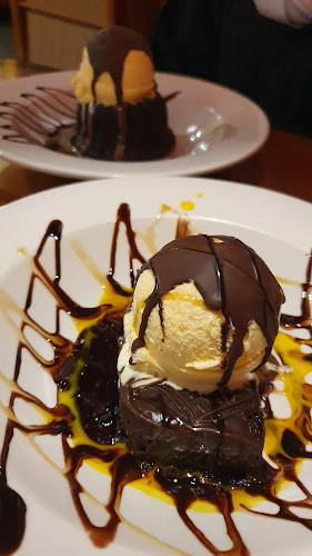 طريق الملك عبد الله - الدائري الثاني، العيون، المدينة المنورة 42331