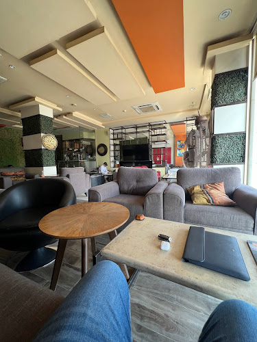 مستعمرة القهوة - الضيافة