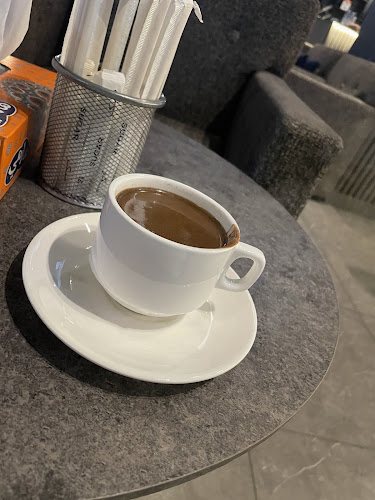 Opinii despre فله مطعم وكافيه în جدة - الضيافة