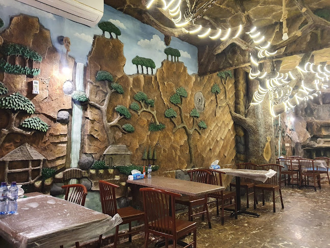 بروستد الكوخ القديم - الرياض