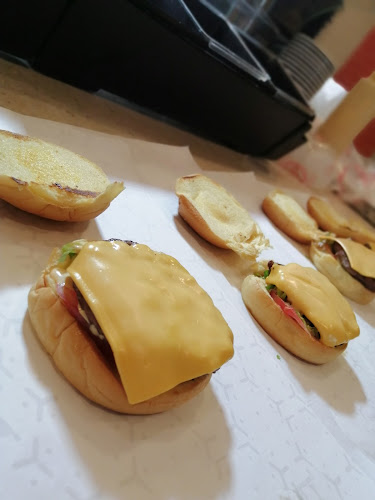 شاورما ستيشن فرع الوشحاء - الضيافة