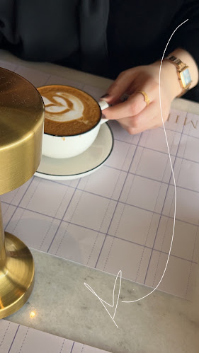 Comentarii opinii despre إميلين