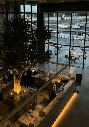 ايت اوز كوفي | 8oz Coffee - الضيافة