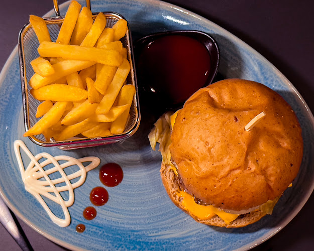 تافيرا لاونج Tavira lounge - الضيافة