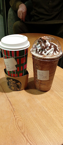 Opinii despre Starbucks în مكة - الضيافة