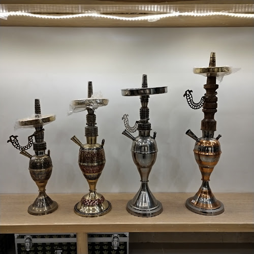 محل البكار لبيع المعسل و مستلزمات الشيش - القطيف‎