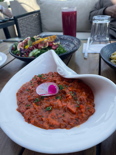 فارزي كافيه - الضيافة